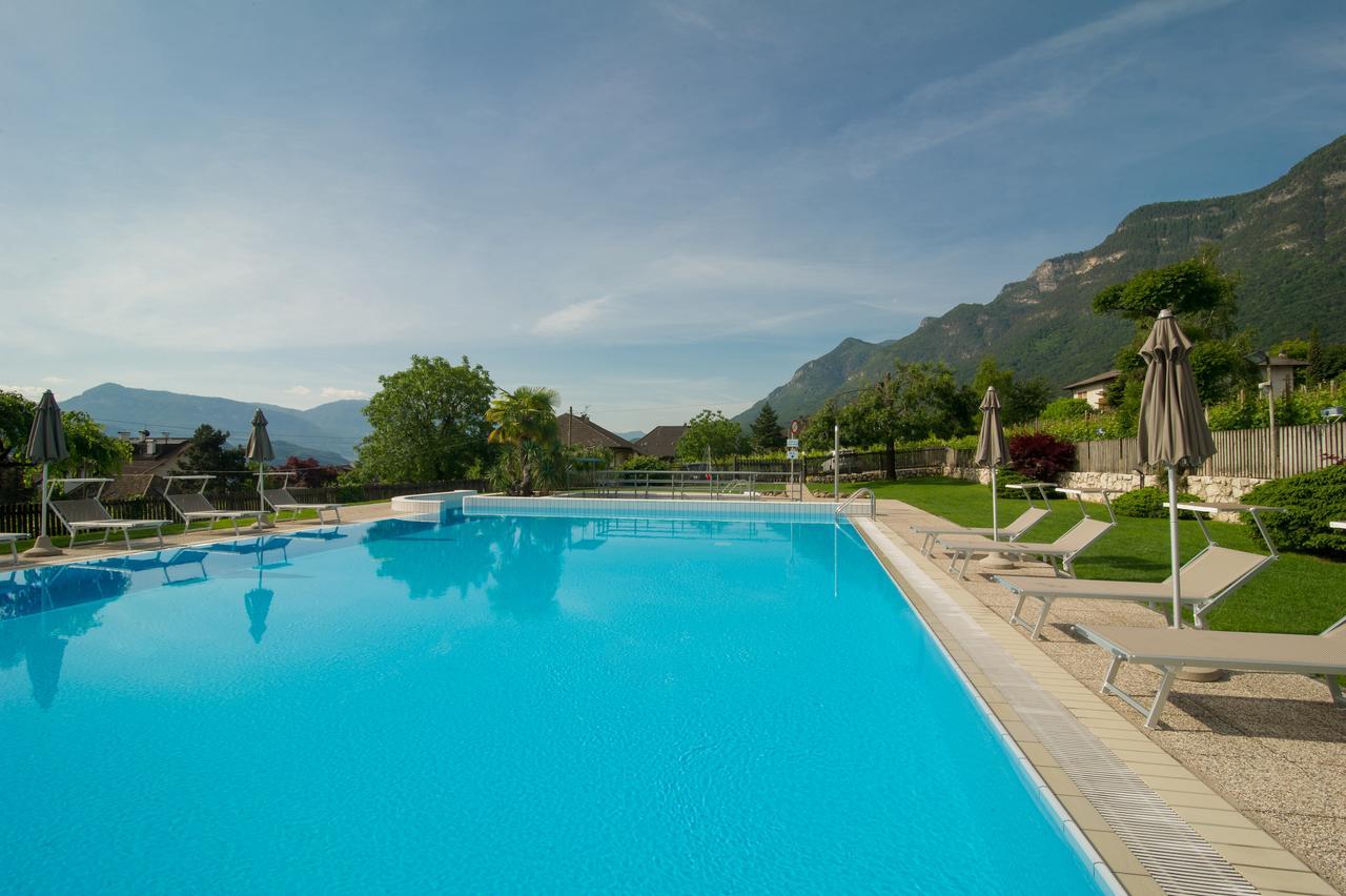 Garni Saltneregg Hotel Caldaro Exterior foto